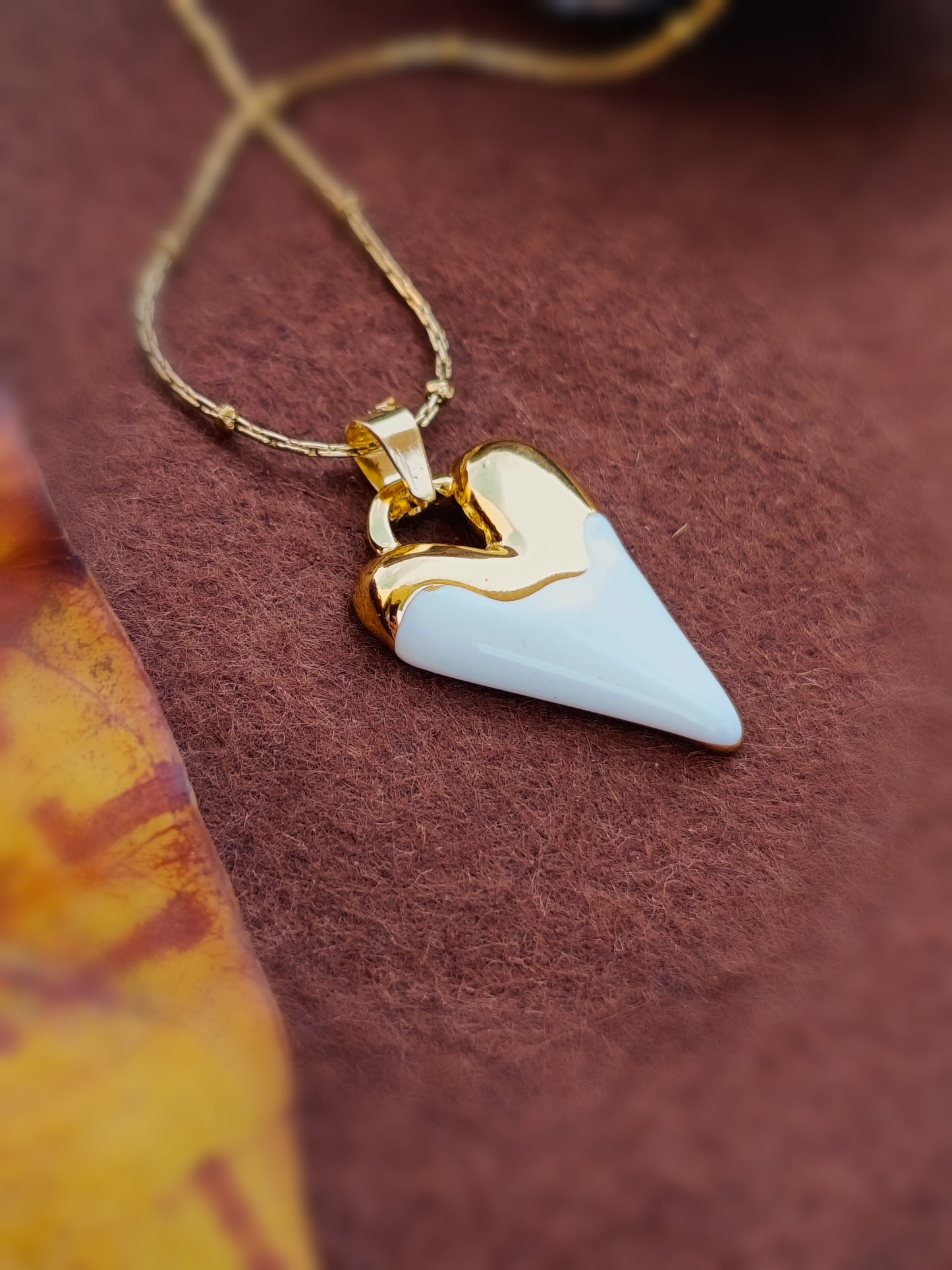 Anti Tarnish_Enamel Heart Gold Pendant Necklace