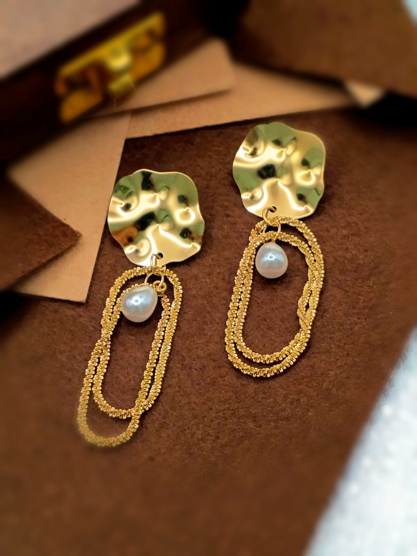 Anti Tarnish_Gold Plated Pearl Drop Earrings