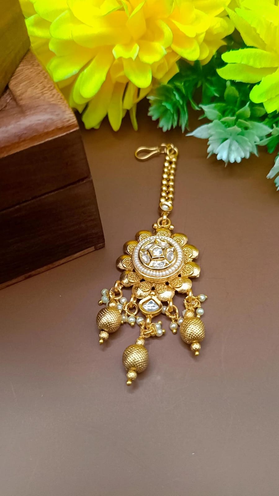 Gold Plated_Kundan&Meenakari Choker Set